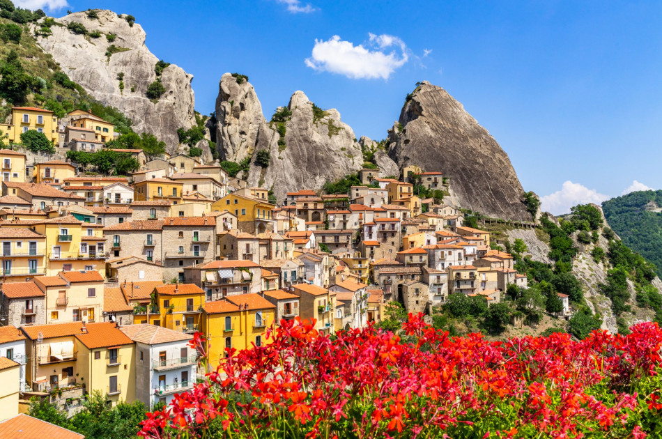Basilicata - dorp in de bergen - natuur