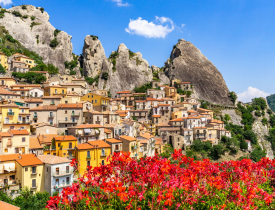 Basilicata - dorp in de bergen - natuur