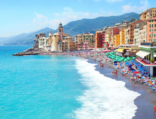 Ligurië -  Camogli - zee - strand - stadje