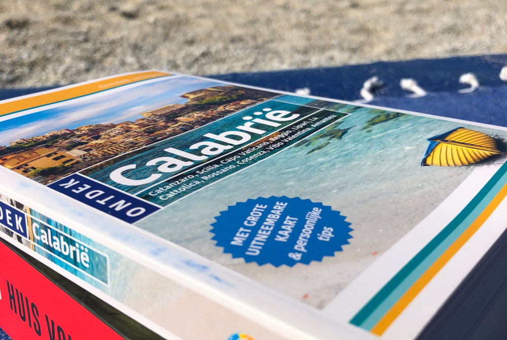 Calabrië - strand - Trophea - reisgids en boeken