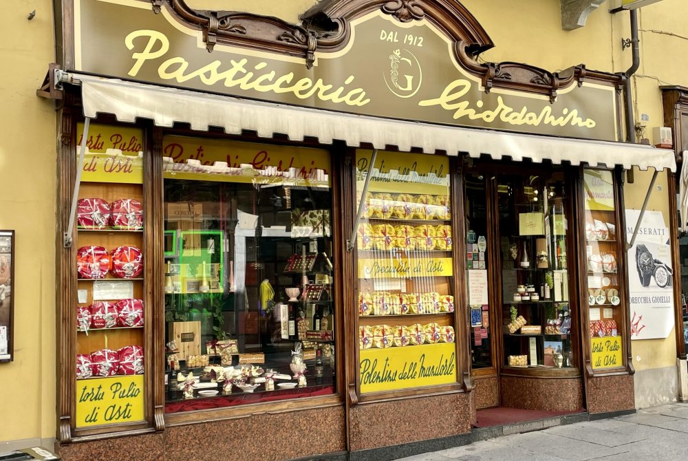 Winkel in Asti Piemonte