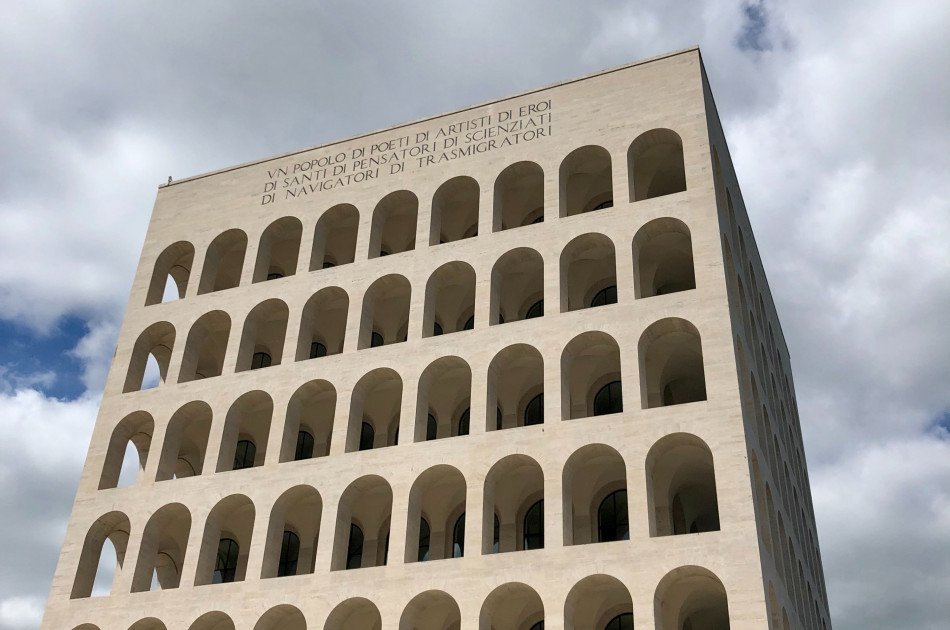 Lazio - Rome - Vierkante colosseum - EUR - Fendi
