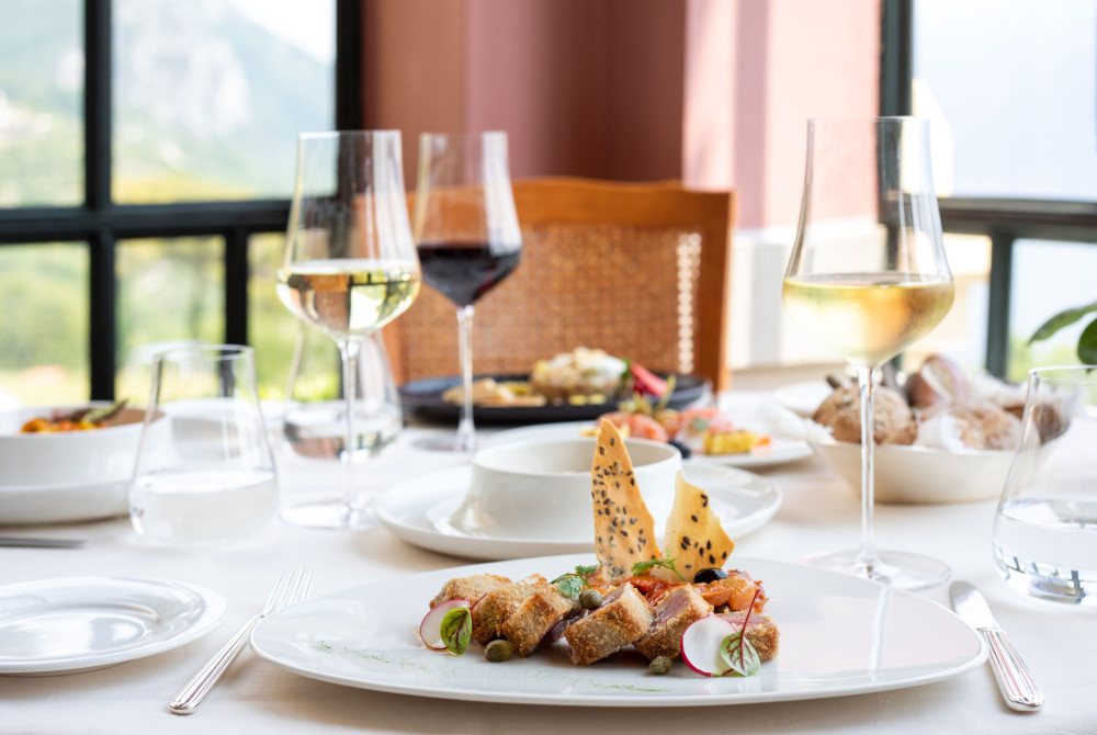 restaurant - lunch - luxe