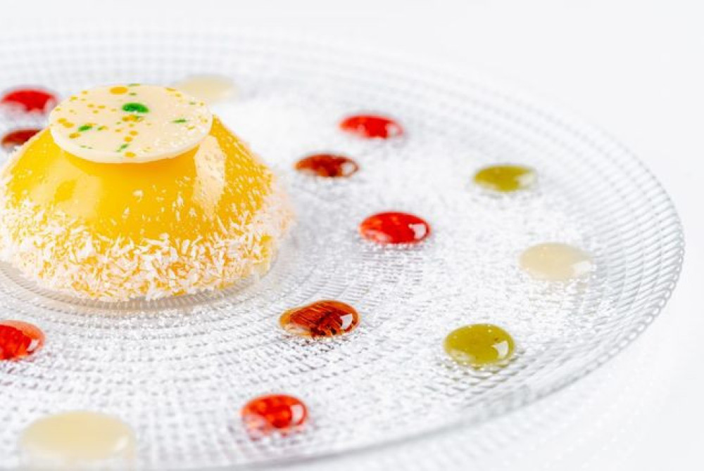 Nagerecht dessert kleurrijk luxe
