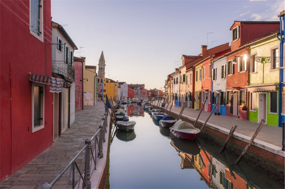 Venetie - Burano - Venissa - kleurrijke vissershuisjes