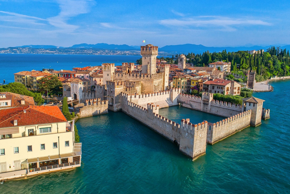 Lago di Garda - meerzicht - luxe - Limone - Kasteel