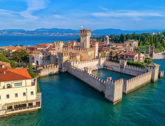 Lago di Garda - meerzicht - luxe - Limone - Kasteel