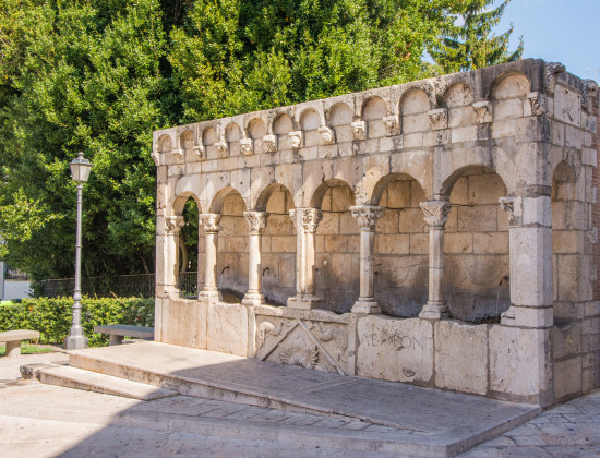 Molise -  Fontana Fraterna - Isernia