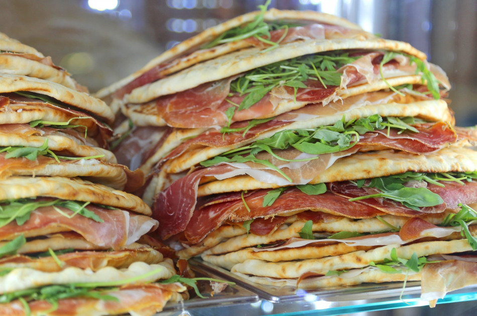 Emilia-Romagna - Piadine met prosciuto