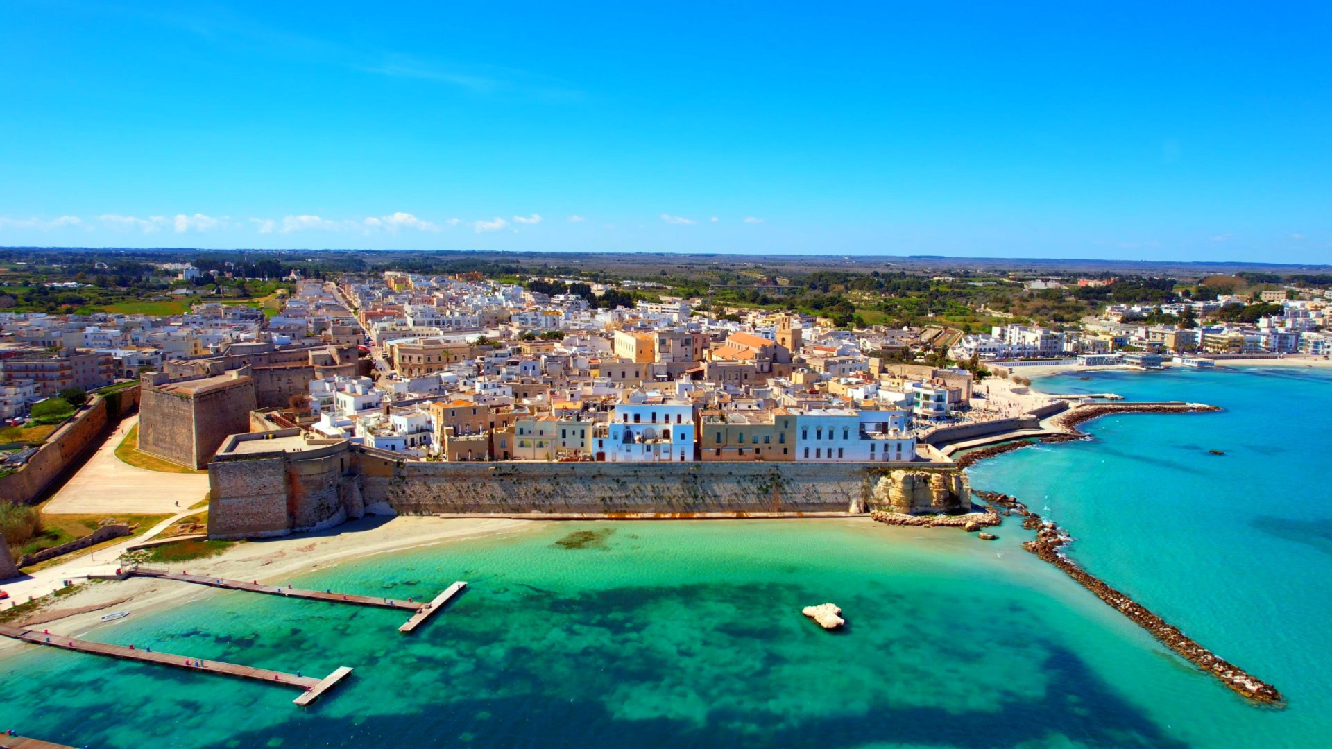 Otranto - Stad - Luchtaanzicht - zee