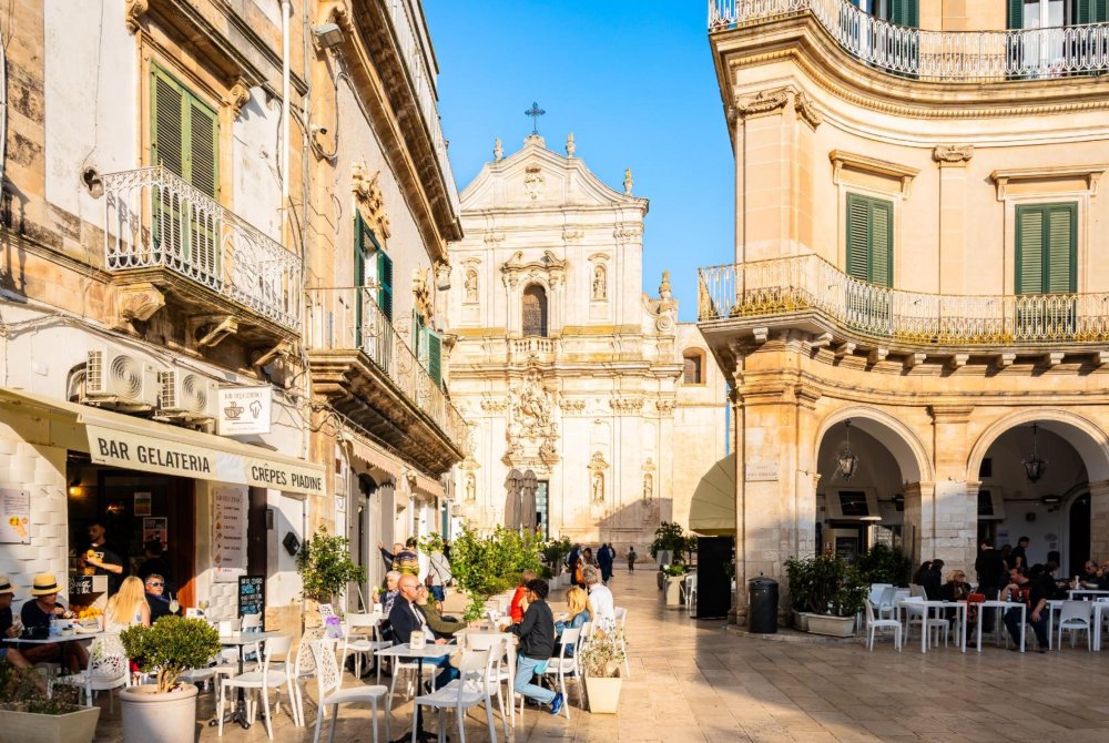 Martina Franca - City Centre - people on terrace