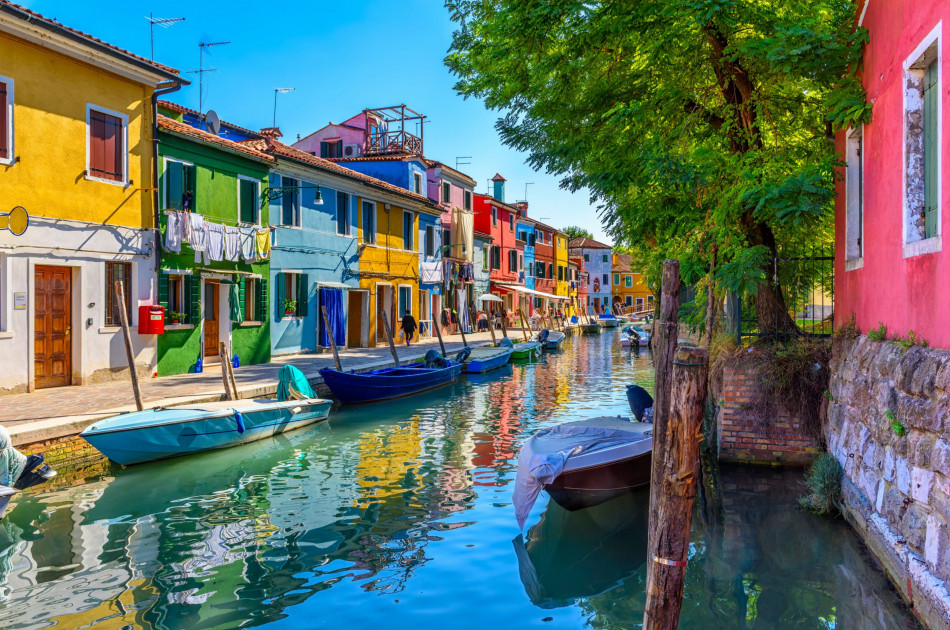 Venetie - Burano - Venissa - kleurrijke vissershuisjes