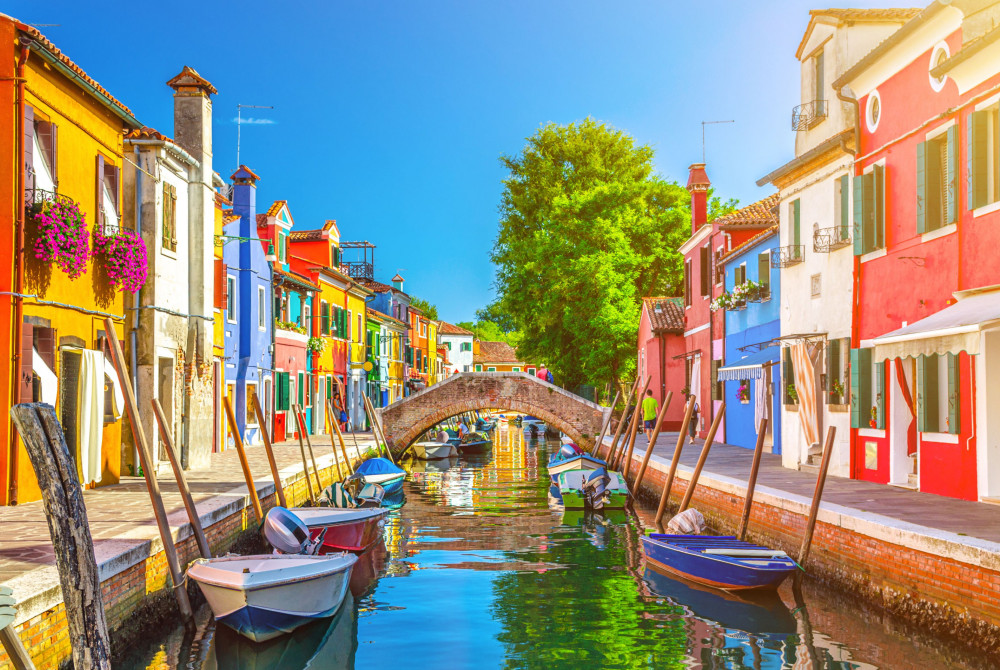 Venetie - Burano - Venissa - kleurrijke vissershuisjes