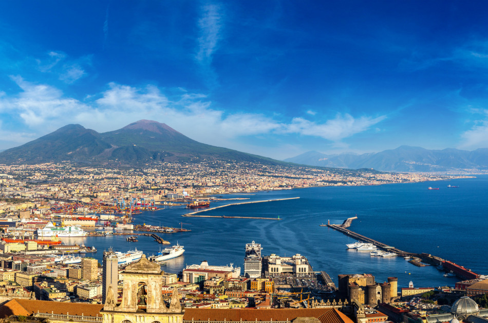 Napels - Vesuvius - Stadsbeeld -zee